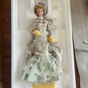 Barbie Porcelain Victorian Tea Mint Memories Limited Edition